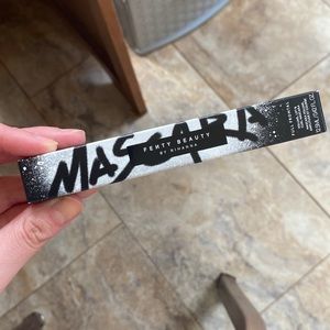 Fenty Beauty Full Frontal Mascara